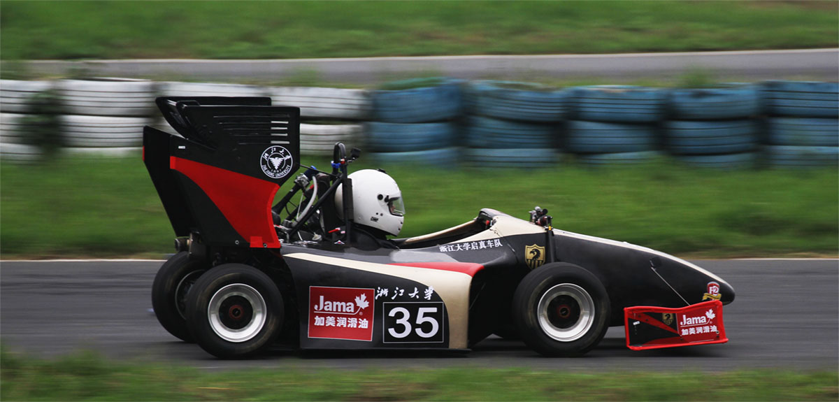 加美潤(rùn)滑油賽車加美號(hào) 加美潤(rùn)滑油賽車加美號(hào)